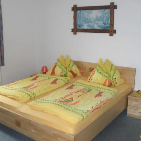 Rainzhof Guest house