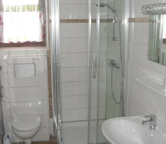 بيت ضيافة Rainzhof 3*